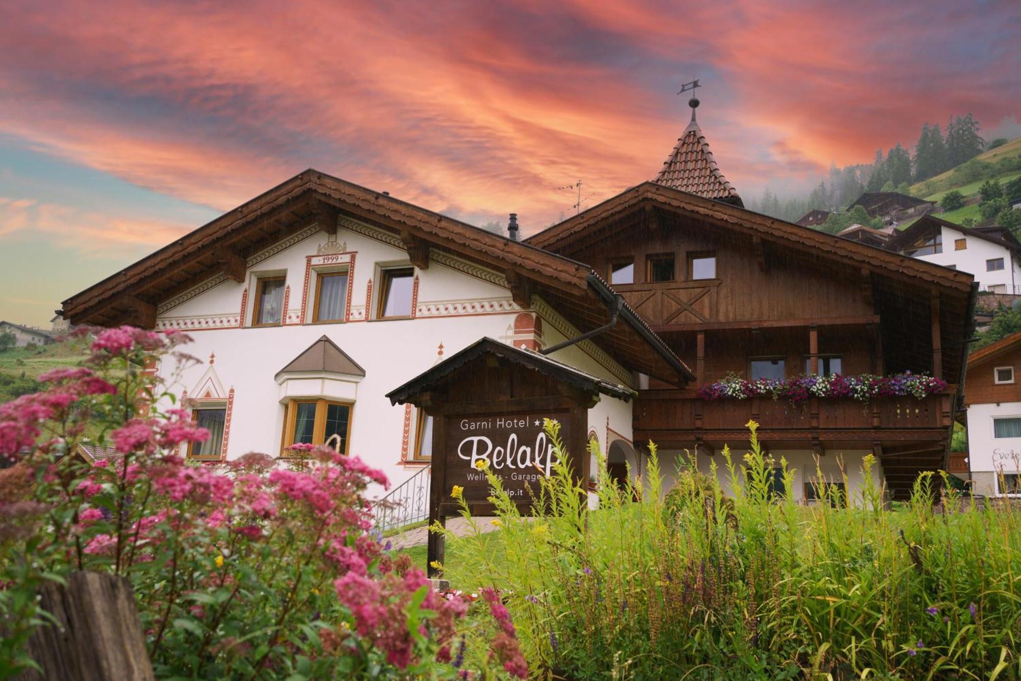 Couette-café Garni Belalp *